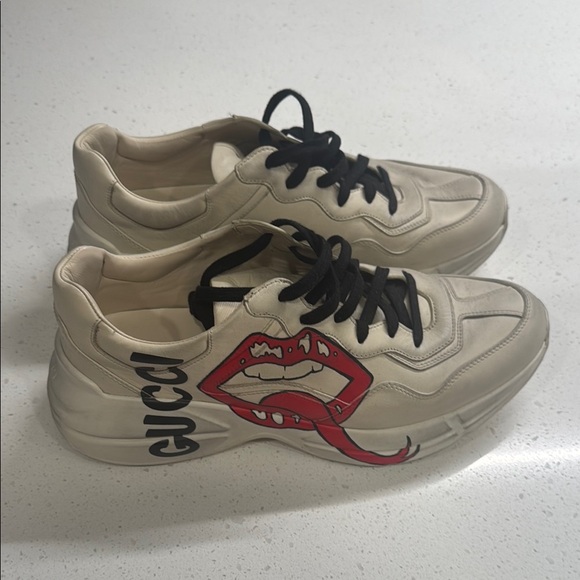 Gucci Rhyton chunky sneaker - Picture 3 of 6